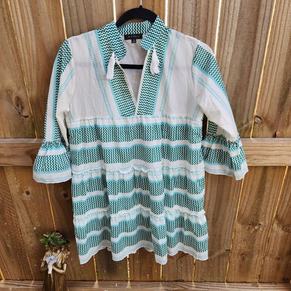 Aly Daly Ruffle Tunic Blouse White Teal Fringe Tassles Women's Small